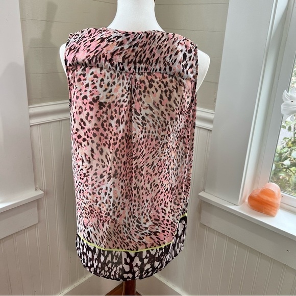 Cabi Blouse Beguile Style #108 Sleeveless Sheer Size Small - Picture 4 of 9